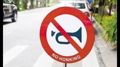 Notable measures discussed included the closure of median cuts on the dividing road between Sector 14/25, establishment of “No-Honking Zones” across Chandigarh. (Getty image)