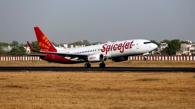 A SpiceJet passenger Boeing 737-800 aircraft (REUTERS)