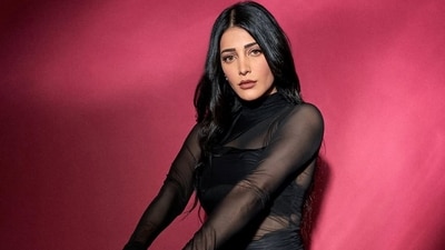 Shruti Haasan said that although she is non-vegetarian, she doesn't feel the need to eat seafood, chicken or mutton all the time. (Instagram/ Shruti Haasan) Shruti Haasan said that although she is non-vegetarian, she doesn't feel the need to eat seafood, chicken or mutton all the time. (Instagram/ Shruti Haasan)