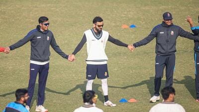 Virat Kohli, featuring in a Ranj Trophy match after 12 years, prepared for the match against Railways with a three-hour training stint on Tuesday (Hindustan Times) Virat Kohli, featuring in a Ranj Trophy match after 12 years, prepared for the match against Railways with a three-hour training stint on Tuesday (Hindustan Times)