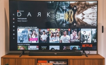 Best Samsung QLED TV makes every scene brighter and more realistic. Best Samsung QLED TV makes every scene brighter and more realistic.