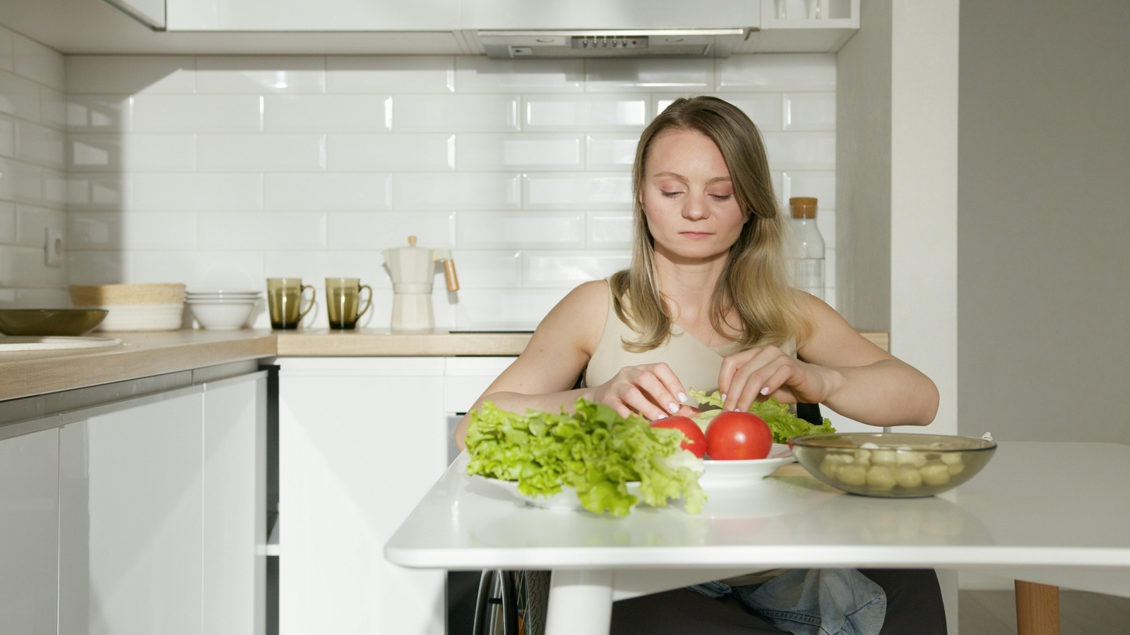 Adding ‘vegetarian’ on dating profile? Study says you may get fewer matches for it