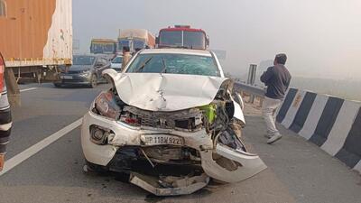 Around 25-30/30-35 vehicles, the majority of which were cars, collided due to the dense fog conditions on the DME (HT/ Sakib Ali) Around 25-30/30-35 vehicles, the majority of which were cars, collided due to the dense fog conditions on the DME (HT/ Sakib Ali)