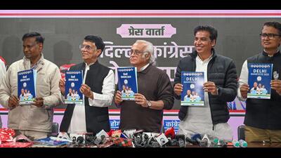Congress leaders Jairam Ramesh, Pawan Khera, Udit Raj and Devender Yadav at the manifesto launch. (HT PHOTO) Congress leaders Jairam Ramesh, Pawan Khera, Udit Raj and Devender Yadav at the manifesto launch. (HT PHOTO)