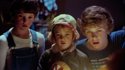 Henry Thomas, Drew Barrymore, and Robert MacNaughton - the stars of ET. Henry Thomas, Drew Barrymore, and Robert MacNaughton - the stars of ET.