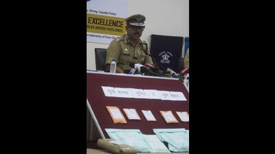 Kumar also discussed the importance of Dial 112 to ensure faster response times in case of emergencies. (HT PHOTO)