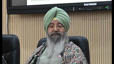 Lalpura, while speaking at an event organised by the Post Graduate Government College for Girls, Sector 11, Chandigarh, strongly remarked that “Power of togetherness is complete in itself”. (HT Photo)