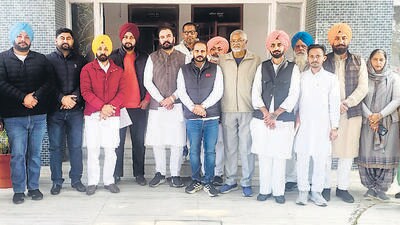 Machhiwara council members after their first official meeting on Wednesday. (HT Photo) Machhiwara council members after their first official meeting on Wednesday. (HT Photo)