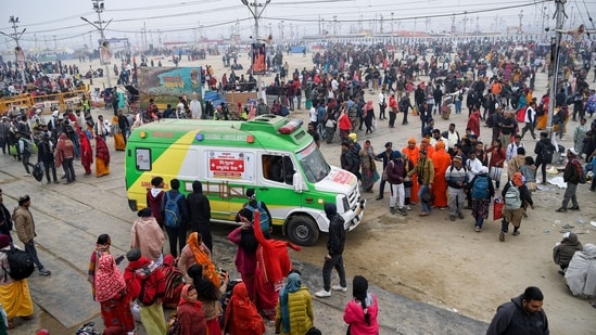 VIP culture main problem': AAP on stampede at Mahakumbh | Latest News India  - Hindustan Times