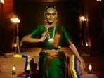 Regina Cassandra revealed how Bollywood initially looked down upon South actors by being 'snooty', but now when South films are becoming hit, Bollywood has no choice. 