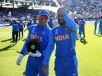 MS Dhoni and Virat Kohli during the 2019 World Cup in England
