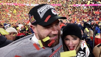 After the Chiefs' victory, Taylor Swift expresses pride and joy, sharing sweet moments with Travis Kelce. Jamie Squire/Getty Images/AFP (Photo by JAMIE SQUIRE / GETTY IMAGES NORTH AMERICA / Getty Images via AFP) (Getty Images via AFP) After the Chiefs' victory, Taylor Swift expresses pride and joy, sharing sweet moments with Travis Kelce. Jamie Squire/Getty Images/AFP (Photo by JAMIE SQUIRE / GETTY IMAGES NORTH AMERICA / Getty Images via AFP) (Getty Images via AFP)