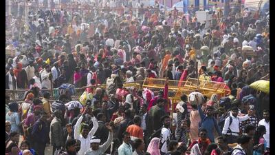 Devotees arrive to take a dip at Sangam during the ongoing Mahakumbh, in Prayagraj, Thursday. (PTI Photo) Devotees arrive to take a dip at Sangam during the ongoing Mahakumbh, in Prayagraj, Thursday. (PTI Photo)