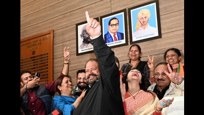 Newly elected mayor Harpreet Kaur Babla celebrating her win with her husband, Devinder Singh Babla, and others at MC office in Chandigarh on Thursday. (Ravi Kumar/HT) Newly elected mayor Harpreet Kaur Babla celebrating her win with her husband, Devinder Singh Babla, and others at MC office in Chandigarh on Thursday. (Ravi Kumar/HT)