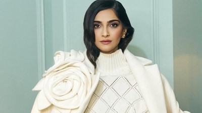 Sonam Kapoor attended the Elie Saab show at Paris Fashion Week. Sonam Kapoor attended the Elie Saab show at Paris Fashion Week.