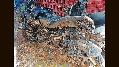 The motorcycle that was hit by a municipal garbage truck in Panchkula’s Sector 10 on Thursday. (Sant Arora/HT) The motorcycle that was hit by a municipal garbage truck in Panchkula’s Sector 10 on Thursday. (Sant Arora/HT)