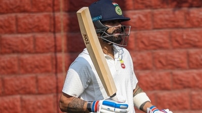 Virat Kohli during a training session ahead of the Ranji Trophy 2024-25 cricket match between Delhi and Railways, at the Arun Jaitley Stadium (Hindustan Times) Virat Kohli during a training session ahead of the Ranji Trophy 2024-25 cricket match between Delhi and Railways, at the Arun Jaitley Stadium (Hindustan Times)