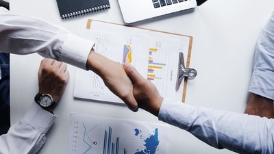 The user urge people who speak Kannada to give priority to Kannadigas in the state when they have to hire a resource. (Representational) The user urge people who speak Kannada to give priority to Kannadigas in the state when they have to hire a resource. (Representational)