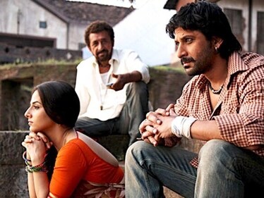 Still from Ishqiya