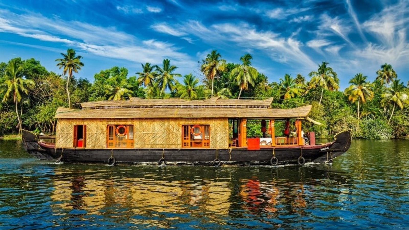 Your ultimate guide to long weekends in 2025: Mark your calendar and discover the best places to go for a mini vacation
