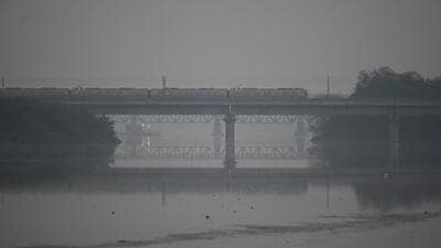 Delhi’s air quality has been “very poor” for three days. (HT PHOTO)