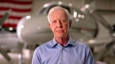 Hero pilot Captain "Sully" Sullenberger weighed in on the devastating Washington DC plane crash Hero pilot Captain "Sully" Sullenberger weighed in on the devastating Washington DC plane crash