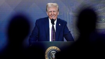 There is an issue with the White House stenographers. The workers in charge of transcribing Donald Trump's public statements are finding it difficult to keep up with the volume of his speech. (AP)