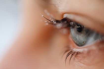 Eye care tips: Preventive measures for taking care of retinal health (Karolina Grabowska)