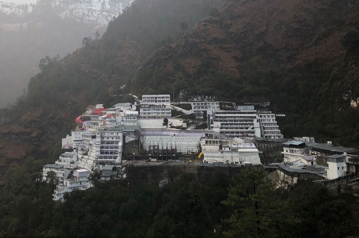 The yatra to the Vaishno Devi shrine has been temporarily suspended. The yatra to the Vaishno Devi shrine has been temporarily suspended. 