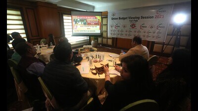 A Budget viewing session organised in Lucknow on Saturday (HT) A Budget viewing session organised in Lucknow on Saturday (HT)