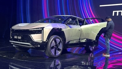 Take a look at the EV SUVs which offer the longest range in India. (Nandan Mandayam/REUTERS)