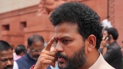 Civil Aviation Minister K Ram Mohan Naidu has announced a 50% cut in air fare for passengers traveling to the Kumbh Mela. (Manvender Vashist Lav/PTI) Civil Aviation Minister K Ram Mohan Naidu has announced a 50% cut in air fare for passengers traveling to the Kumbh Mela. (Manvender Vashist Lav/PTI)