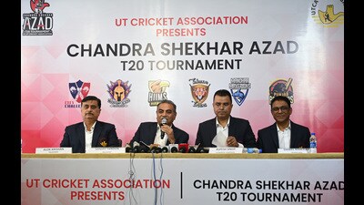 UTCA president Sanjay Tandon (second from left) and other members interacting with media at Chandigarh Press Club on Saturday. (Ravi Kumar/HT) UTCA president Sanjay Tandon (second from left) and other members interacting with media at Chandigarh Press Club on Saturday. (Ravi Kumar/HT)