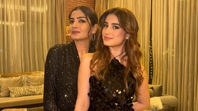 Raveena Tandon and her daughter Rasha Thadani Raveena Tandon and her daughter Rasha Thadani