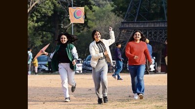 Girls participating in kite flying during Basant Panchami celebrations at Leisure Valley in Sector 10, Chandigarh, on a sunny Sunday morning. (Keshav Singh/HT) Girls participating in kite flying during Basant Panchami celebrations at Leisure Valley in Sector 10, Chandigarh, on a sunny Sunday morning. (Keshav Singh/HT)