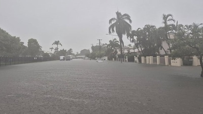 Extreme weather in Queensland! Thousands flee as flood risk grows, shuts down Townsville airport. (Image by X) Extreme weather in Queensland! Thousands flee as flood risk grows, shuts down Townsville airport. (Image by X)