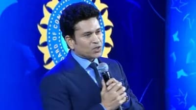 Sachin Tendulkar after receiving Col. C. K. Nayudu Lifetime Achievement Award