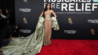 Madison Beer arrives at the 67th annual Grammy Awards on Sunday. (Jordan Strauss/Invision/AP) Madison Beer arrives at the 67th annual Grammy Awards on Sunday. (Jordan Strauss/Invision/AP)