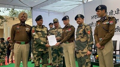 DGP Yadav inaugurated cyber crime police station and overhauled police command control centre in Pathankot (HT Photo) DGP Yadav inaugurated cyber crime police station and overhauled police command control centre in Pathankot (HT Photo)