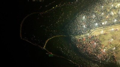 Till 8 am on Monday, over 62 lakh devotees had taken a dip at the confluence of Ganga, Yamuna and the mystical Saraswati in Prayagraj, according to the government statement on Maha Kumbh. (UP Information dept)