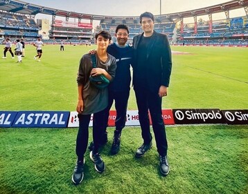 Actor Aamir Khan attended the match with sons Junaid and Azad.