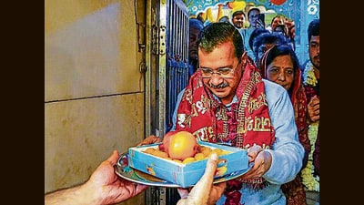 AAP national convener Arvind Kejriwal offers prayers at Hanuman temple at Connaught Place in New Delhi on Tuesday. (@ArvindKejriwal) AAP national convener Arvind Kejriwal offers prayers at Hanuman temple at Connaught Place in New Delhi on Tuesday. (@ArvindKejriwal)