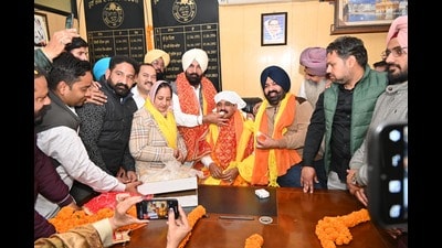 Deputy mayor Prince Johar with others at MC zone C office in Ludhiana on Tuesday. (HT Photo) Deputy mayor Prince Johar with others at MC zone C office in Ludhiana on Tuesday. (HT Photo)