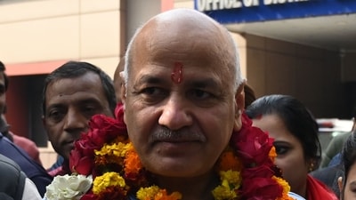 Manish Sisodia, a former Delhi Education Minister and leader of the Aam Aadmi Party (AAP), charged on Tuesday that the Delhi Police and Election Commission (EC) had conspired with the Bharatiya Janata Party (BJP) to rig the current Delhi elections. (Hindustan Times/Vipin Kumar) Manish Sisodia, a former Delhi Education Minister and leader of the Aam Aadmi Party (AAP), charged on Tuesday that the Delhi Police and Election Commission (EC) had conspired with the Bharatiya Janata Party (BJP) to rig the current Delhi elections. (Hindustan Times/Vipin Kumar)