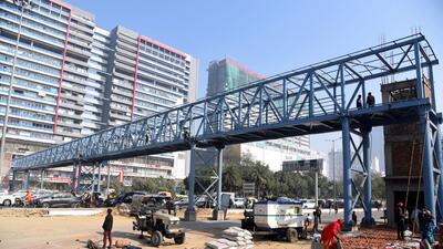 The authority initiated a study to determine the most suitable locations for the proposed FOBs. A final decisionwill be made once the study is completed, and a detailed report is submitted. (Sunil Ghosh/HT Photo) The authority initiated a study to determine the most suitable locations for the proposed FOBs. A final decisionwill be made once the study is completed, and a detailed report is submitted. (Sunil Ghosh/HT Photo)