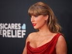 Taylor Swift poses at the red carpet during the 67th Annual Grammy Awards in Los Angeles, California, U.S., February 2, 2025. REUTERS/Daniel Cole