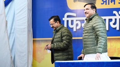 Aam Aadmi Party (AAP) Arvind Kejriwal along with AAP leader Sanjay Singh during a press conference in New Delhi. (Sanjeev Verma/ Hindustan Times) Aam Aadmi Party (AAP) Arvind Kejriwal along with AAP leader Sanjay Singh during a press conference in New Delhi. (Sanjeev Verma/ Hindustan Times)