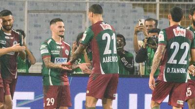 Jamie Maclaren (29) of Mohun Bagan Super Giant celebrates after scoring a goal against Punjab FC in the Indian Super League at the Salt Lake stadium on Wednesday. (AIFF) Jamie Maclaren (29) of Mohun Bagan Super Giant celebrates after scoring a goal against Punjab FC in the Indian Super League at the Salt Lake stadium on Wednesday. (AIFF)