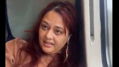 A woman was heard making racist remarks on a UK train. (X/@WarMonitors) A woman was heard making racist remarks on a UK train. (X/@WarMonitors)
