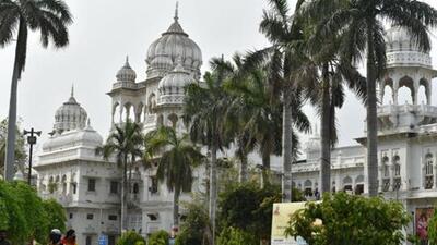 The high vacancies at KGMU is after the state, last year, sanctioned 525 more doctor posts. Prior to the additions, the institute had 718 total posts. (File) The high vacancies at KGMU is after the state, last year, sanctioned 525 more doctor posts. Prior to the additions, the institute had 718 total posts. (File)